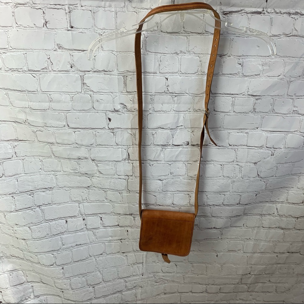 Vintage Brown Boho Leather Crossbody Bag - Picture 4 of 8